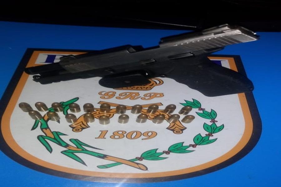 Adolescente é morto e homem baleado durante troca de tiros com a PM em Quissamã