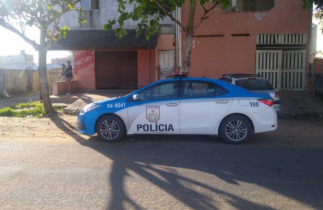 São Francisco de Itabapoana: PM fecha casa de prostituição e prende três pessoas.