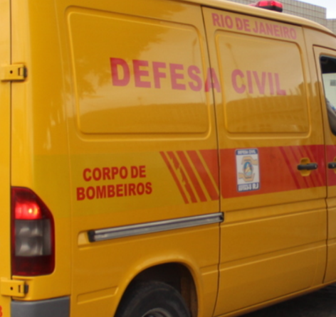 Campos: Jovem de 18 anos morre após ser espancado e baleado.