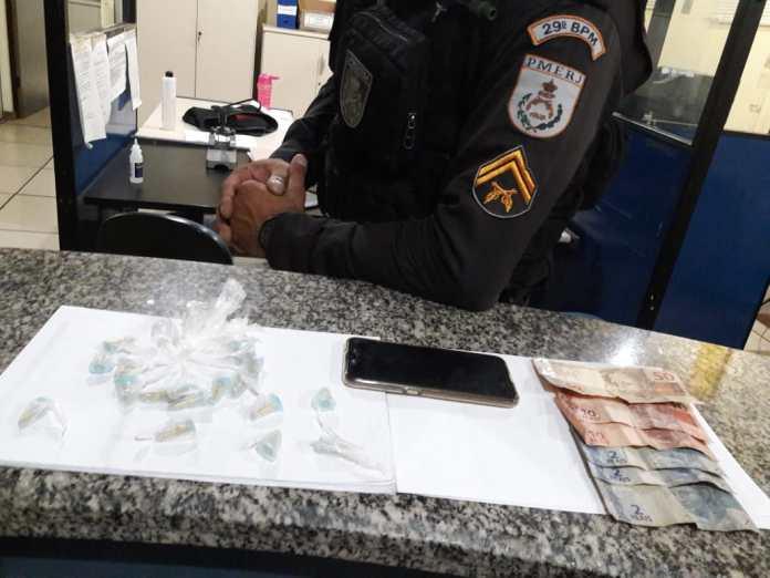 Italva: Mulher é presa por tráfico de drogas.