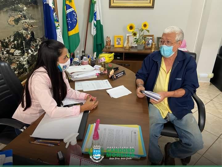 Prefeita Geane se reúne com presidente de sindicato dos servidores