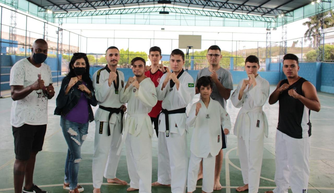 Prefeitura de Italva inicia aulas de Taekwondo para jovens e adolescentes.