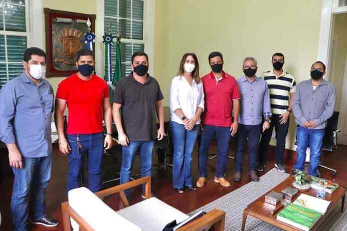 Quissamã e Italva firmam parceria para troca de experiência na captação de recursos