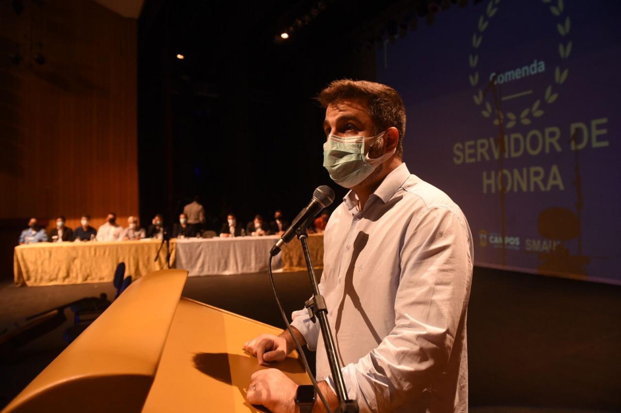 Dia do Servidor: Prefeito Wladimir antecipa pagamento para esta sexta