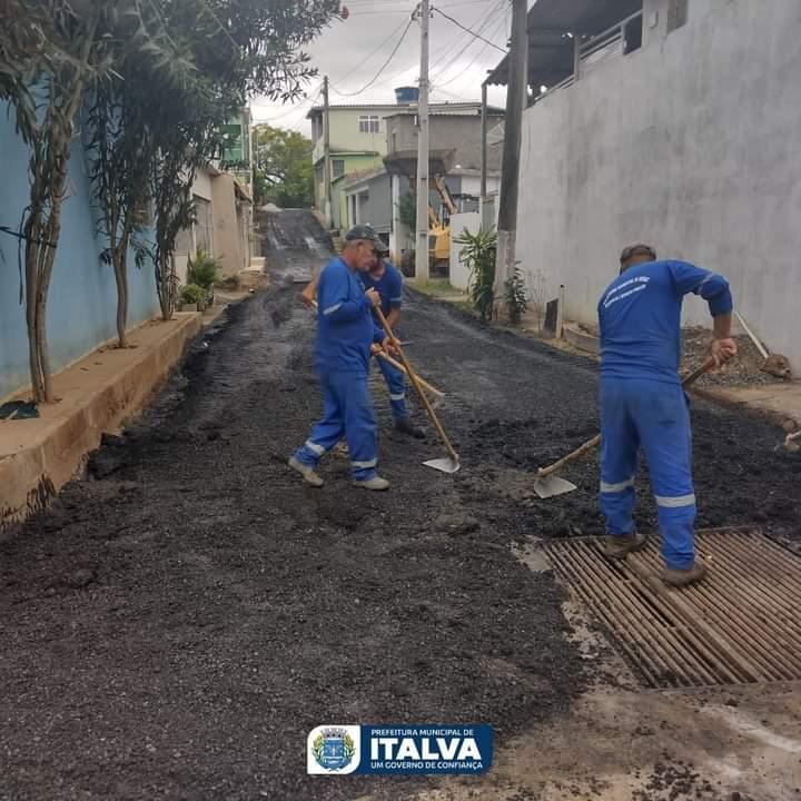 Prefeitura de Italva  intensifica as obras de pavimentação asfáltica
