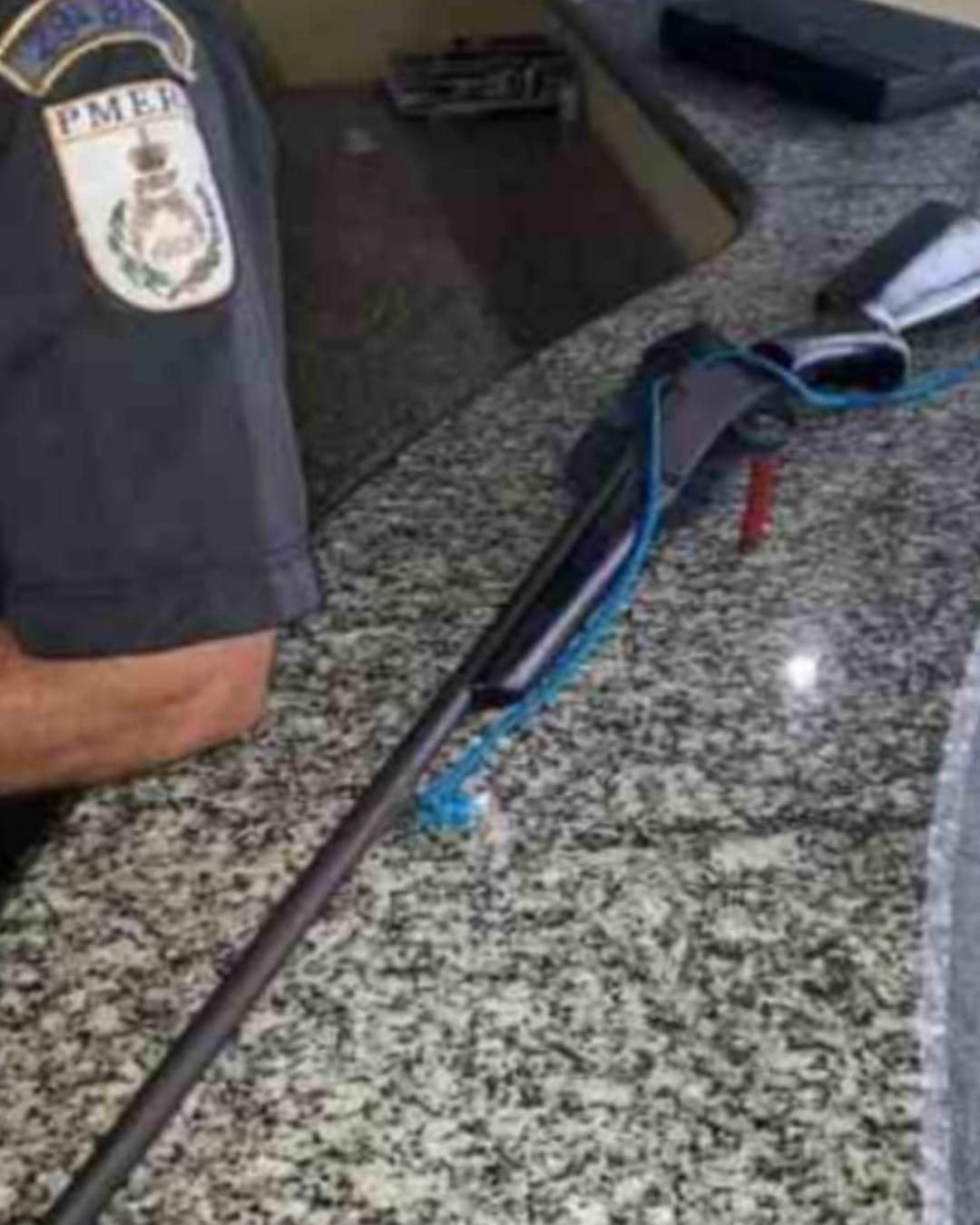 Italva: Homem é detido por posse irregular de arma de fogo