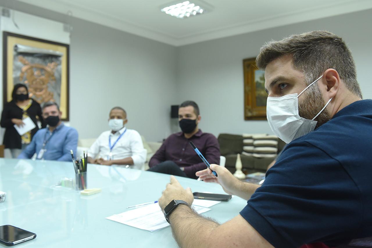 Técnicos vistoriam ruas de Campos que vão receber R$ 50 milhões de investimentos