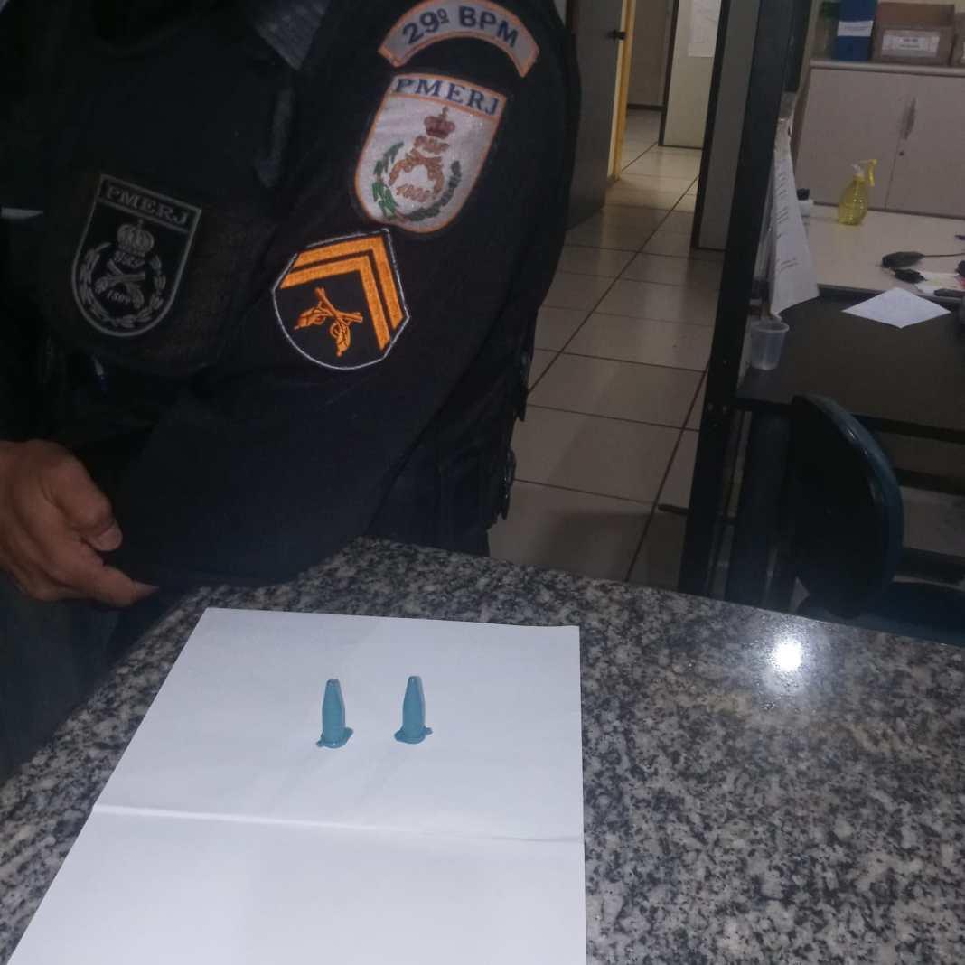 Cardoso Moreira: Denúncia leva polícia apreender cocaína