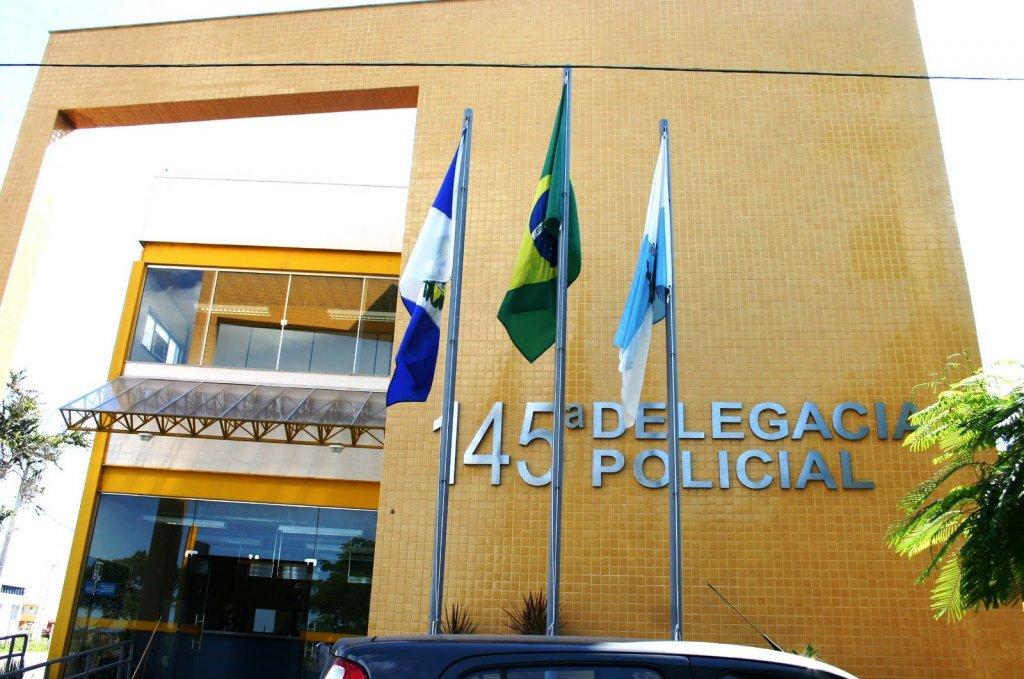 São João da Barra: Bandidos armados levam R$ 13 mil e pertences de família feita refém