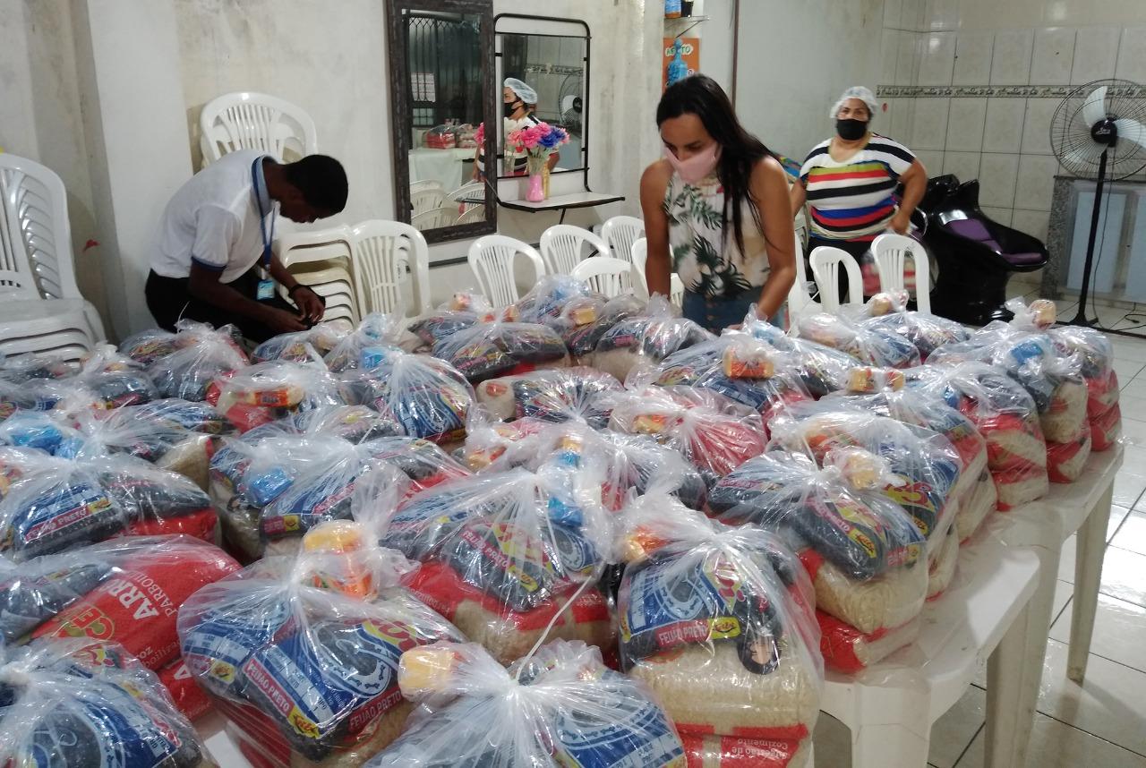 Secretaria de Assistência Social de Itaperuna distribui 500 cestas básicas