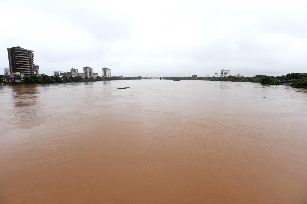 Campos: Defesa Civil entra em estado de alerta por conta da elevação do nível do Rio Paraíba