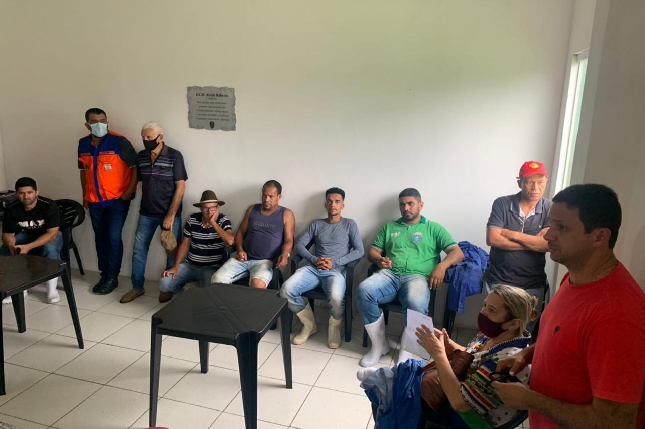 Prefeito Léo Pelanca convoca reunião emergencial com Defesa Civil e todas as secretarias municipais de Italva