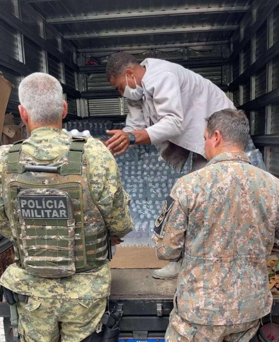 Governo do Estado se mobiliza e recolhe doações para vítimas do temporal em Petrópolis