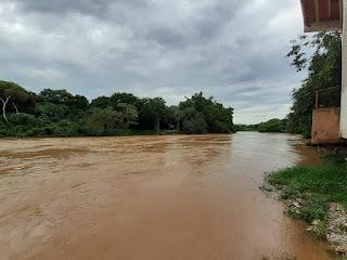 RIO MURIAÉ TRANSBORDA EM ITALVA NESTA QUARTA-FEIRA (09)