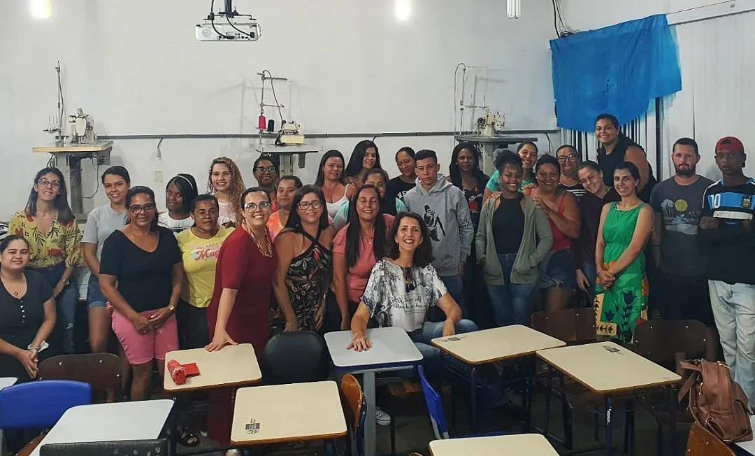 Assistência Social de Itaperuna realiza matrícula para curso de confecção em Boa Ventura