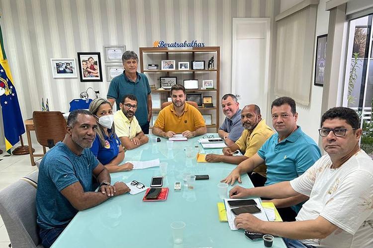 Campos: Servidores municipais receberão no 5º dia útil a partir de maio