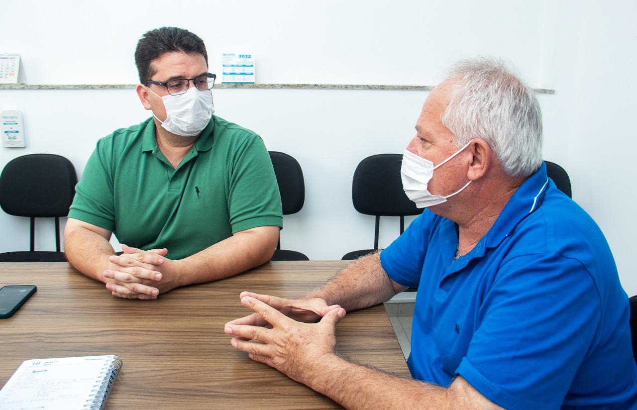 Curso gratuito de confecção em distrito de Itaperuna