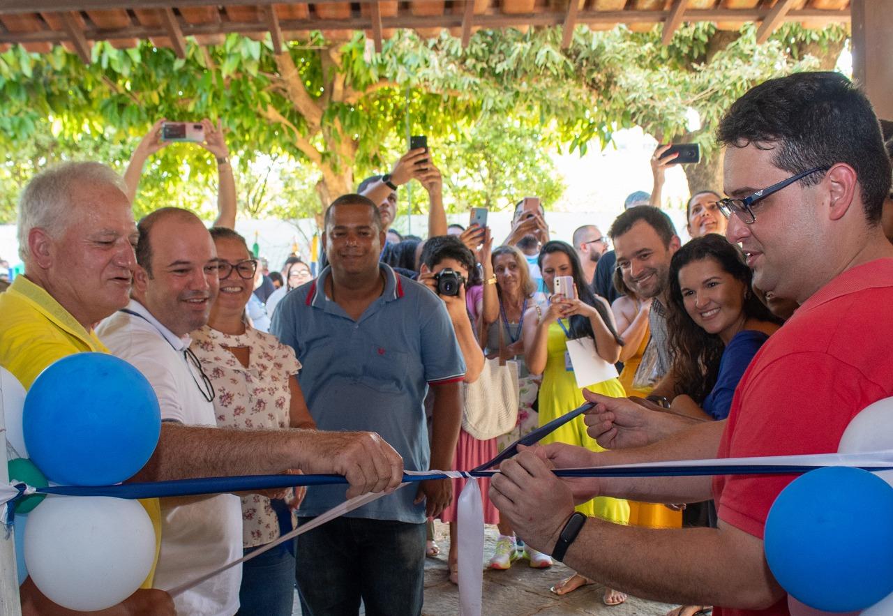 Prefeito de Itaperuna participa da inauguração da Casa Lar