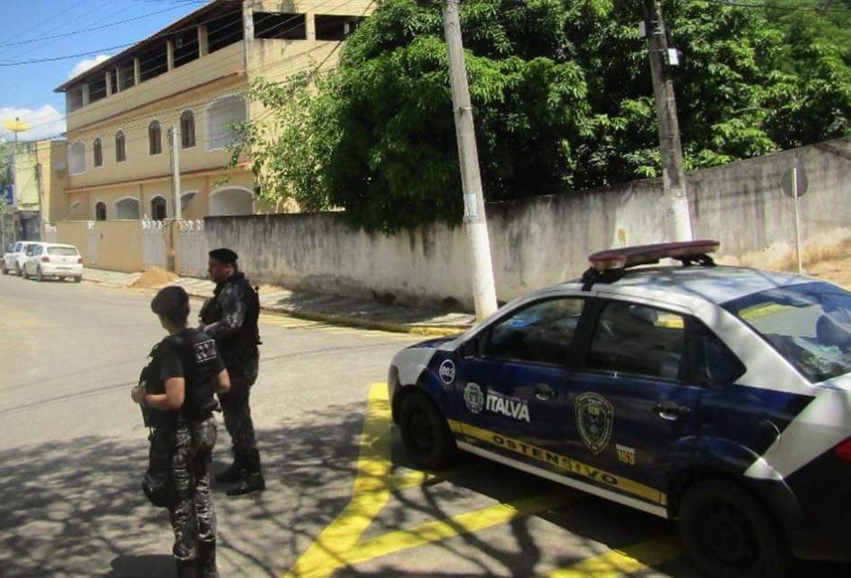 Prefeitura de Italva  realiza mudanças no trânsito no centro
