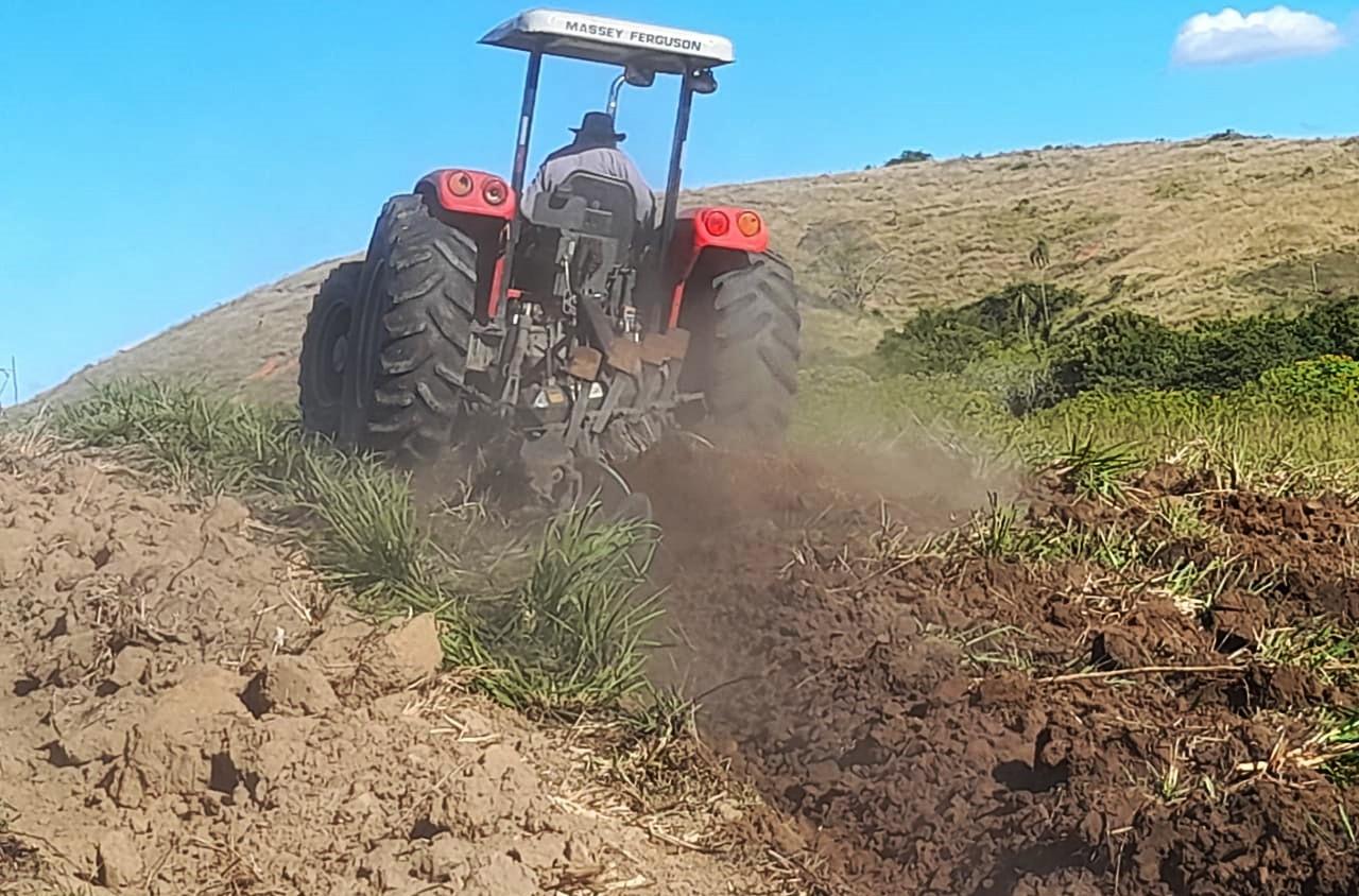 Secretaria de Agricultura de Itaperuna lança o programa ‘Terra Tombada’