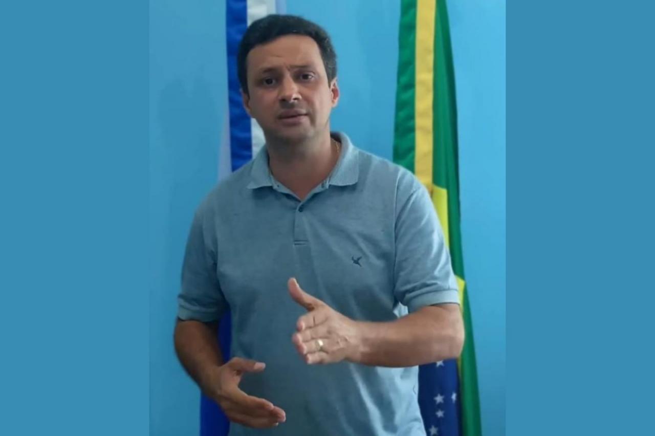 Prefeito de Italva Léo Pelanca anuncia aumento de 10% para os servidores públicos municipais