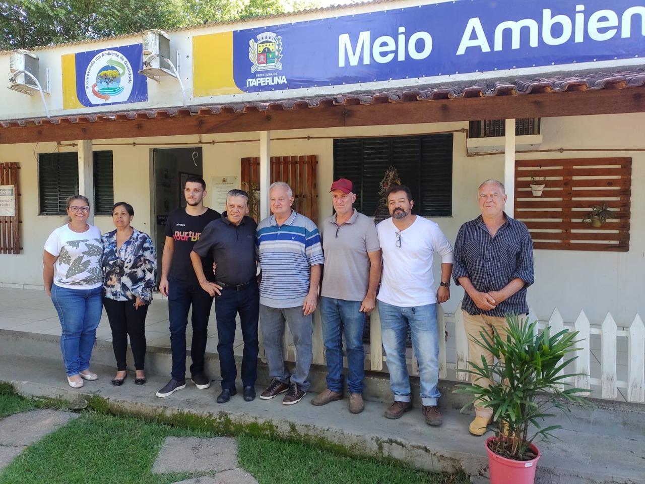 Prefeito de Itaperuna participa de reunião na Secretaria do Ambiente