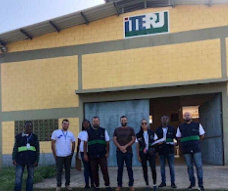 EQUIPE DO ITERJ ESTÁ NO MUNICÍPIO ITALVA PARA FINALIZAR REGULARIZAÇÃO FUNDIÁRIA.