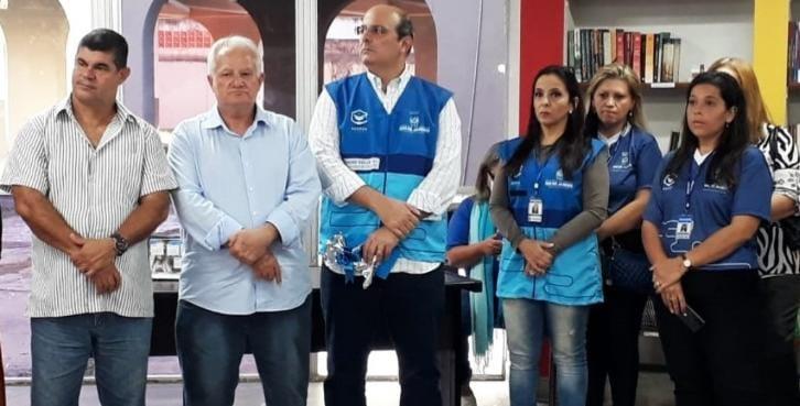 Prefeito de Itaperuna recepciona secretário de Estado de Educação