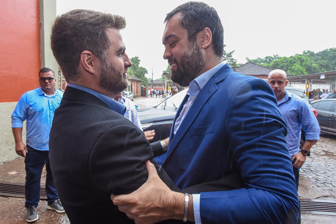 Prefeito Wladimir e governador lançam as obras do Bairro Legal do Parque Saraiva