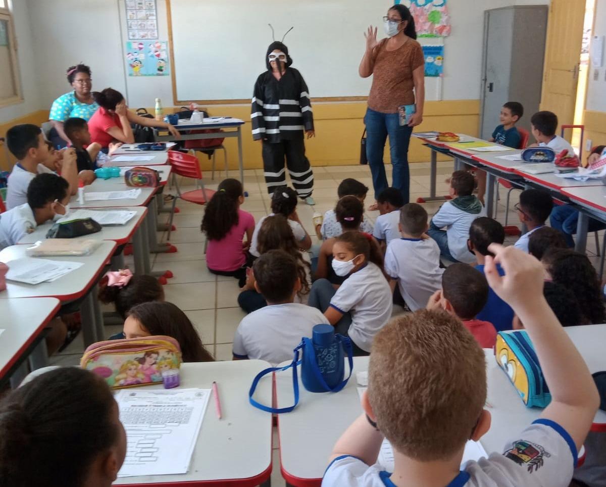 Ação educativa de prevenção ao Aedes aegypti é realizada em Itaperuna