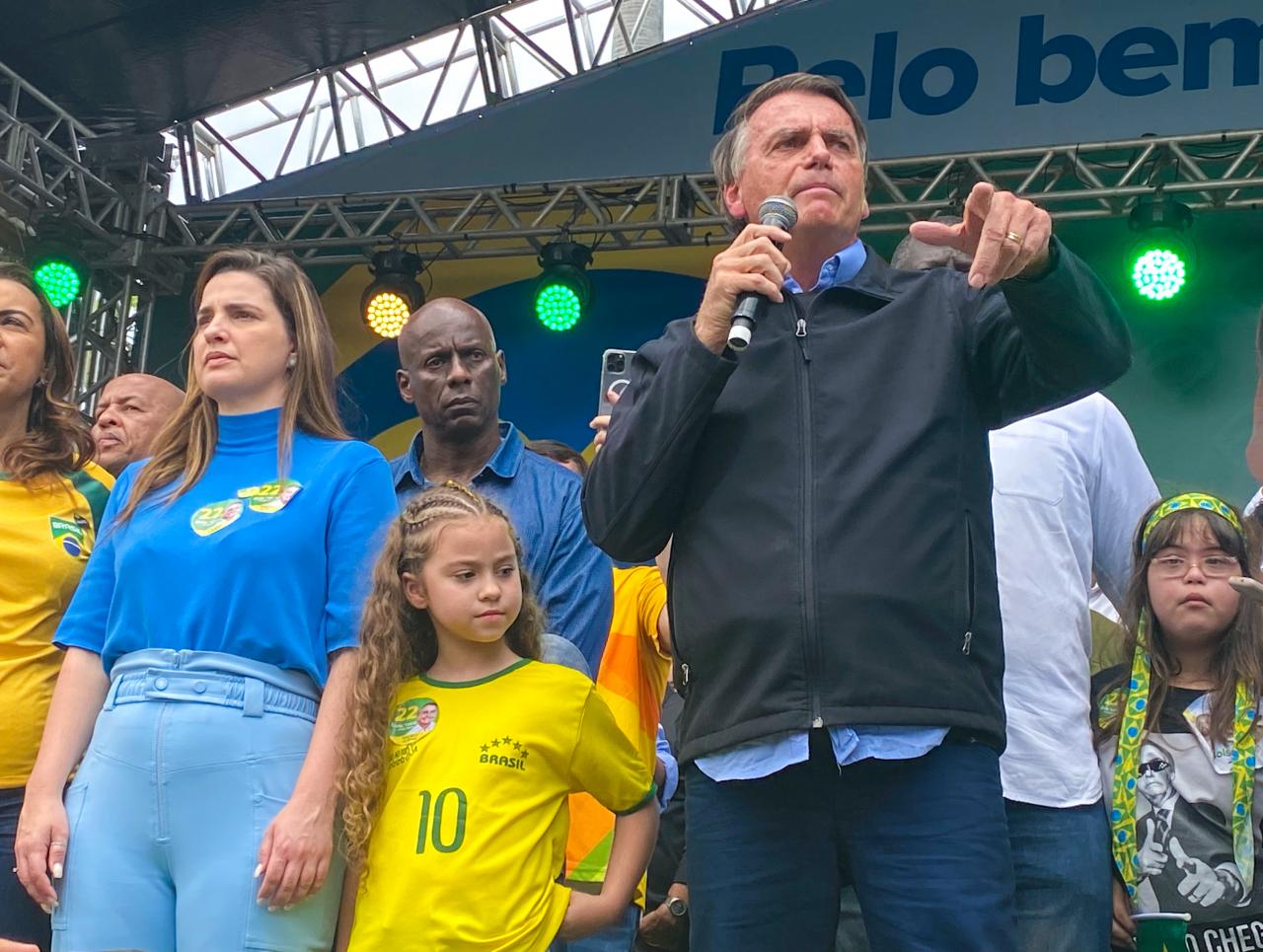 Clarissa Garotinho participa de evento em Campos, a favor de Bolsonaro