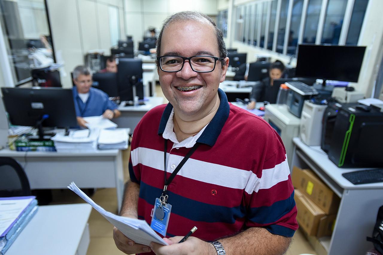 Prefeitura de Campos paga servidores nesta sexta-feira e injeta R$ 110,6 milhões