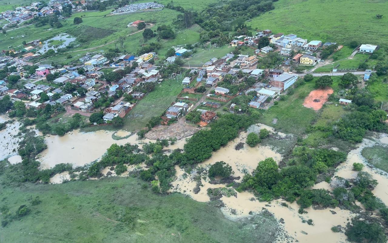 Governo do Estado atua nas cidades atingidas pelas chuvas no Norte Fluminense