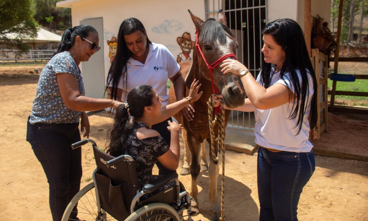 Prefeitura de Itaperuna informa contato do ‘Programa Equoterapia Pedra Preta’