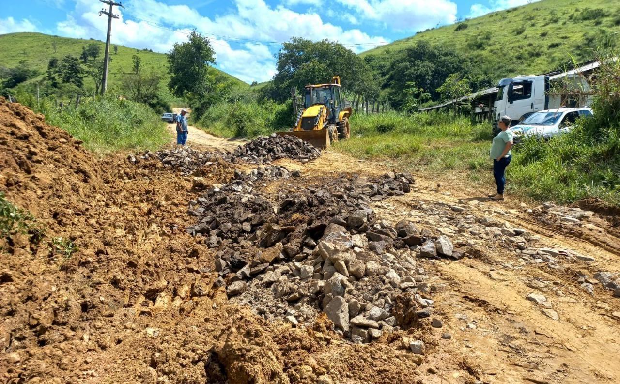 Secretaria de Agricultura de Itaperuna atende as localidades de São Francisco, Aré, Itajara e adjacências
