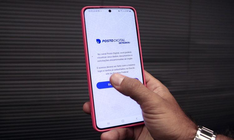 Dez mil pessoas baixam aplicativo do Posto Digital Detran.RJ em 24 horas de Funcionamento