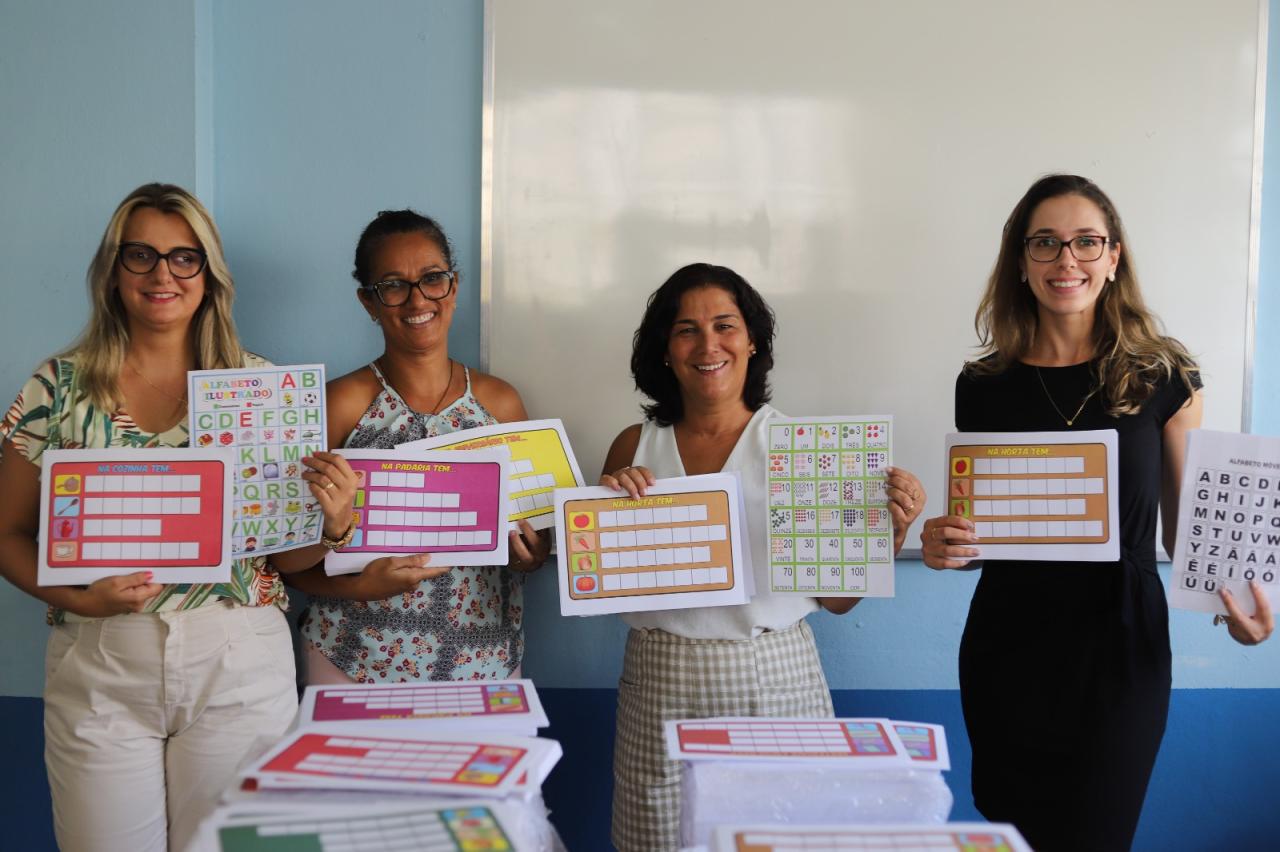 Secretaria de Educação de Itaperuna recebe importante material de ensino