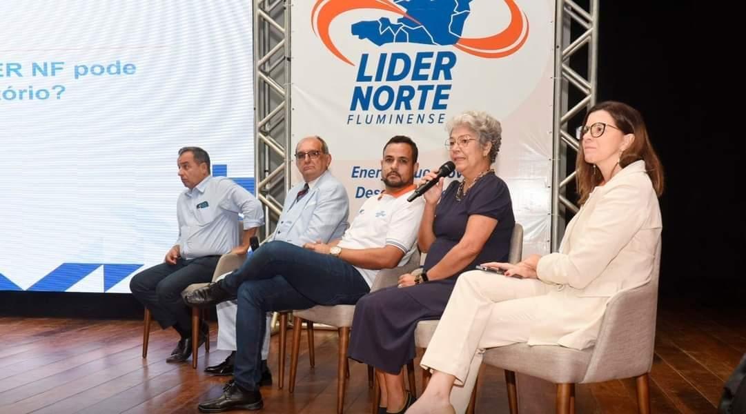 Cardoso Moreira esteve presente no 1º Fórum de Lideranças para o Desenvolvimento Regional