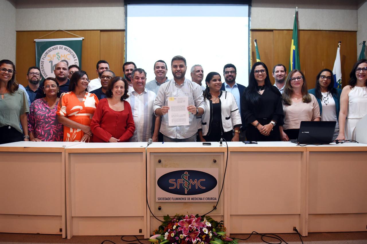 FMS sela acordo com instituições para oferta de 2 mil vagas de estágio