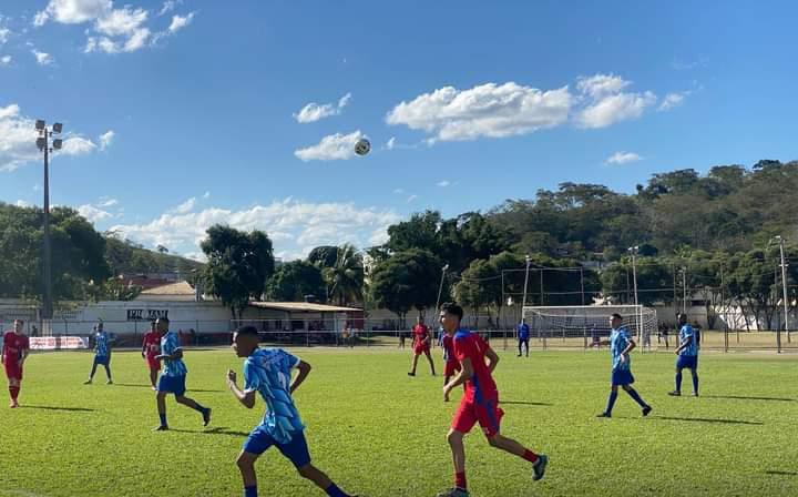 Cardoso Moreira -  Domingo foi repleto de emoção com os jogos de volta das semifinais da Copa Cardosense 2023