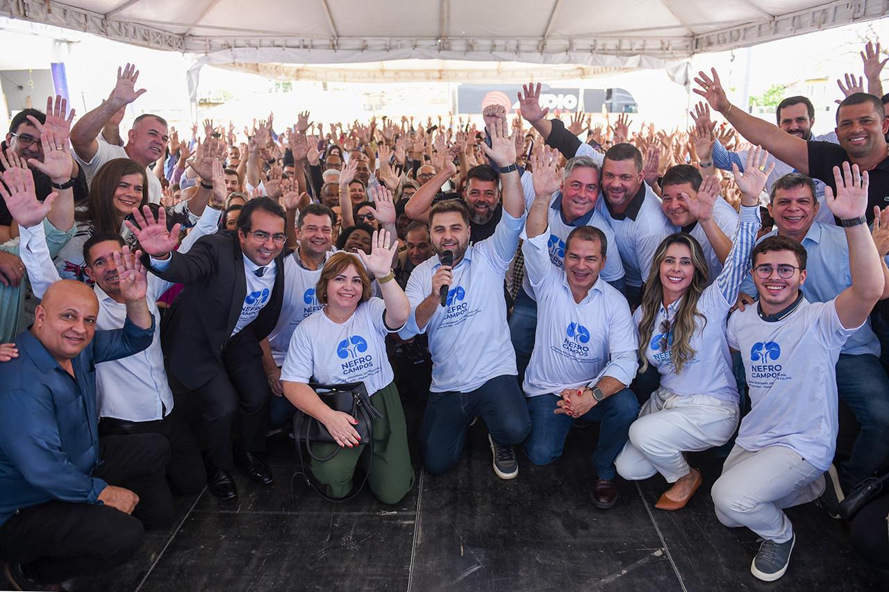 Campos - Prefeito e secretário estadual de Saúde lançam obras da Clínica de Hemodiálise
