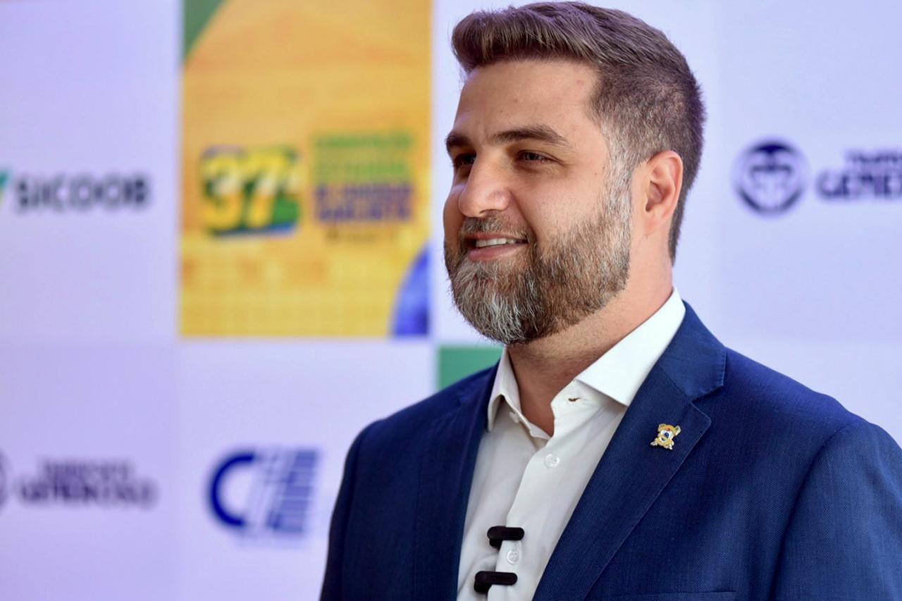 Prefeito Wladimir vai a diferentes Ministérios pedir ajuda para o município