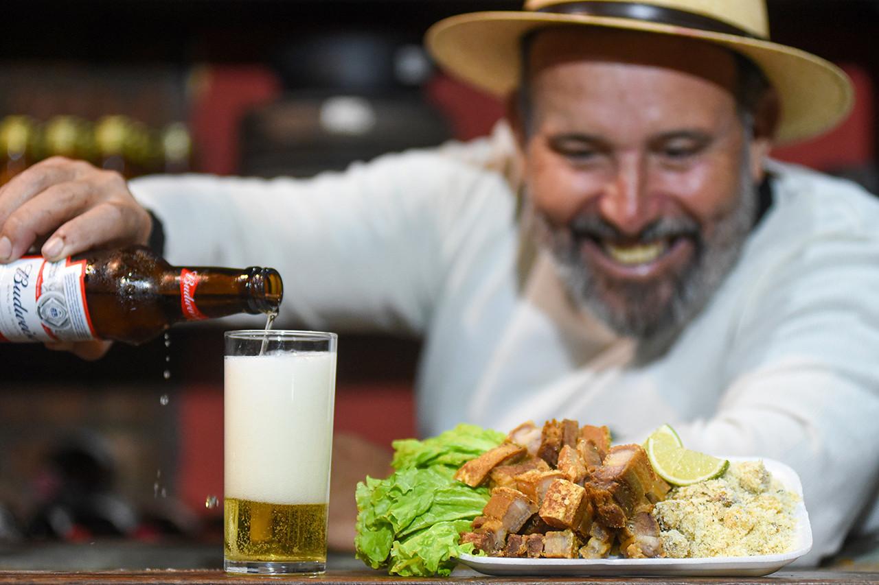 Nove restaurantes participam com quatro tipos de iguarias cada um, sendo três à base de frutos do mar e uma com carne. E ainda duas docerias, uma sorv
