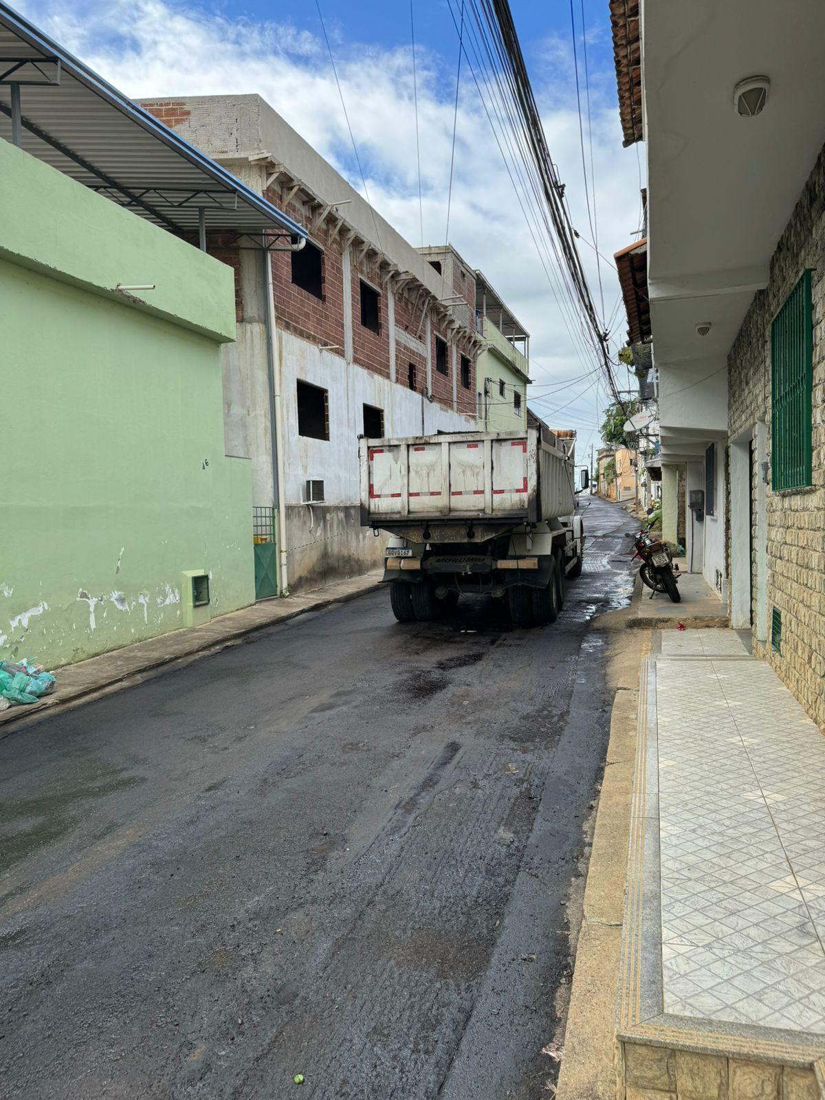 Programa “ Asfalto na Rua” chega à Osvaldo Cruz no bairro Niterói