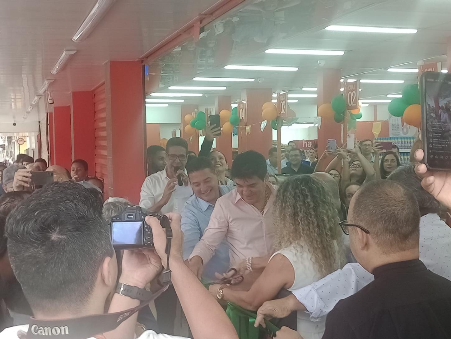 Supermercados Fluminense inaugura nova loja em Cardoso Moreira