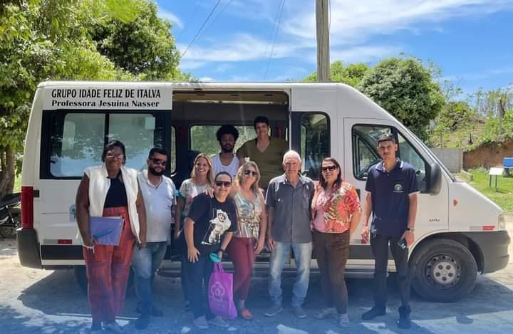 Distribuição de Cestas Brancas Beneficia Mil Famílias em Italva