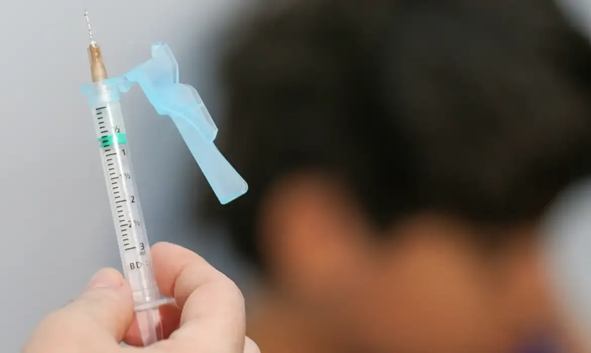 Saúde de Italva  promove vacinação contra a Dengue para adolescentes neste sábado (15)