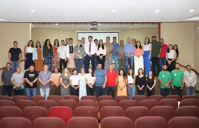 Cardoso Moreira presente no Curso de Capacitação do ICMS Ecológico em Quissamã