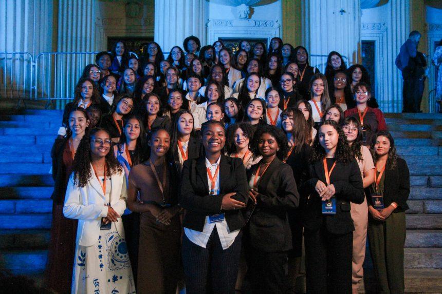 ALERJ dá início ao Parlamento Juvenil 2025 com protagonismo feminino