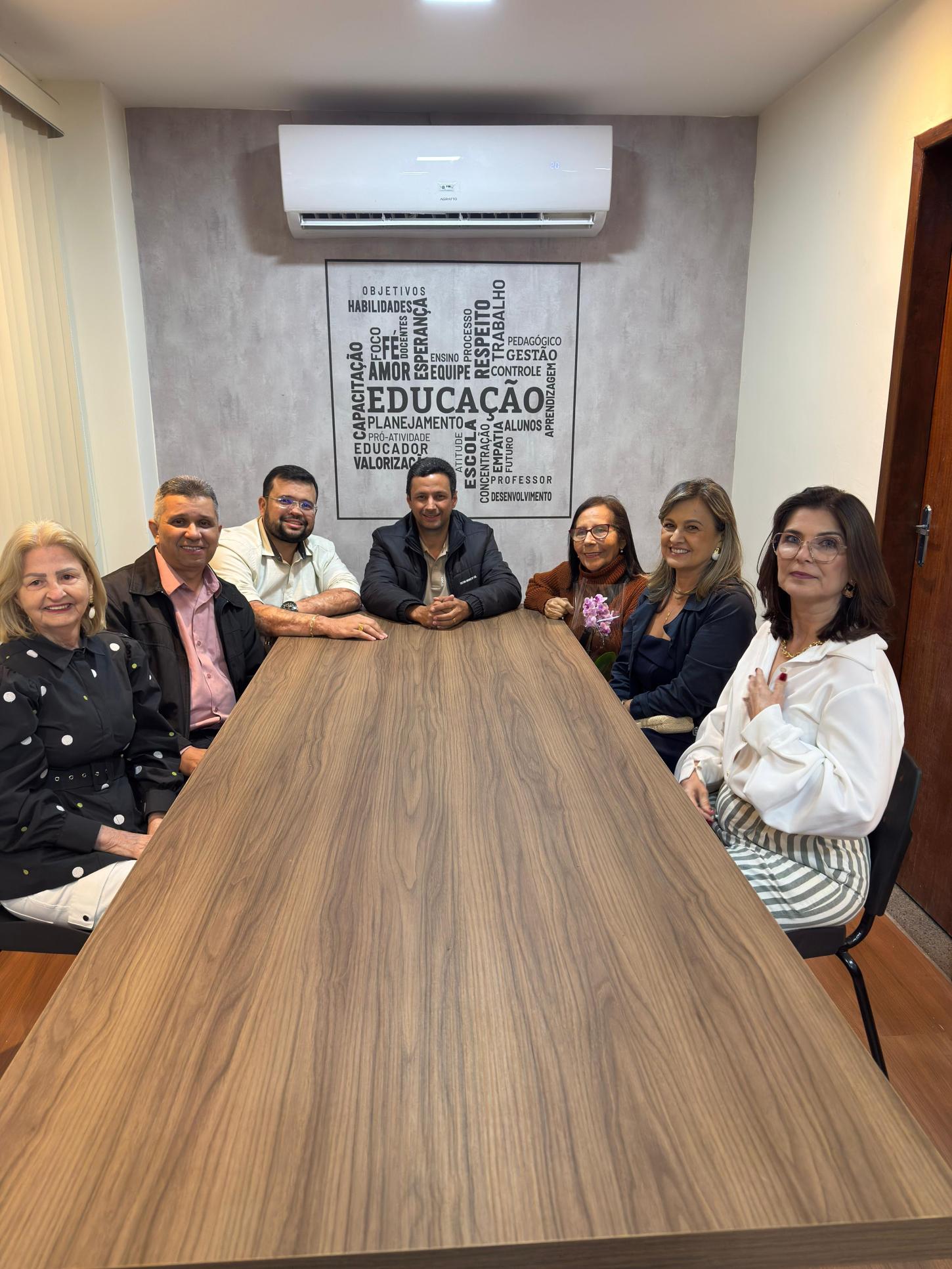 ITALVA INAUGURA A SEDE PRÓPRIA DA SECRETARIA DE EDUCAÇÃO